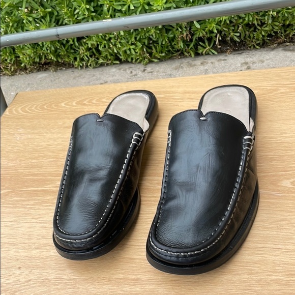 COLE HAAN BLACK LEATHER LOAFER SLIDES Made in Italy Size 8 - Picture 2 of 10
